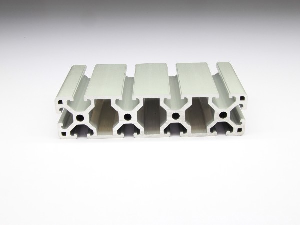 鋁型材價(jià)格多少錢一噸？算法在這兒了