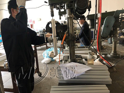 工業(yè)鋁型材廠家哪家好？