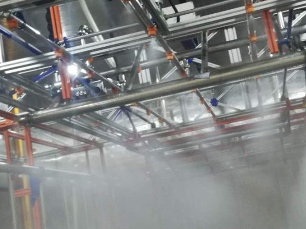 為什么定制鋁型材框架備受機械設備行業(yè)客戶的青睞？