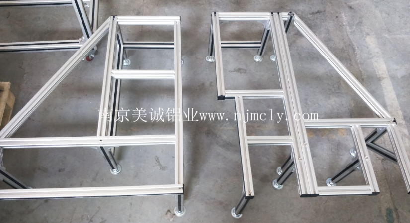 你知道氧化后的工業(yè)鋁型材框架優(yōu)點(diǎn)嗎？02